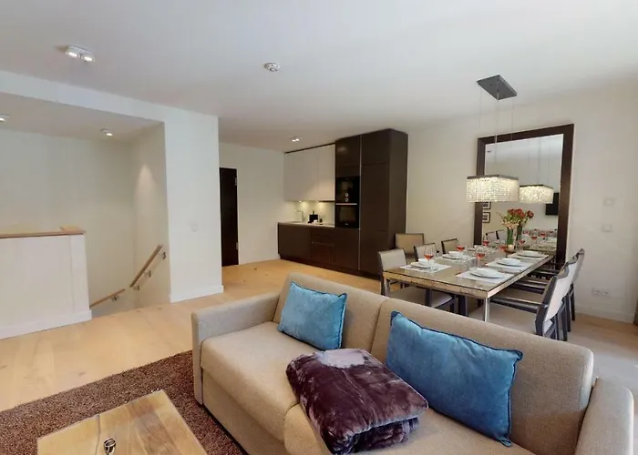 White Pearl 0.02 Apartment *